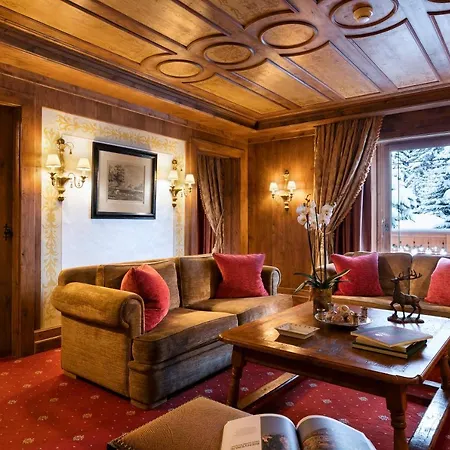 Airelles Courchevel, Les Airelles 5* 谷雪维尔