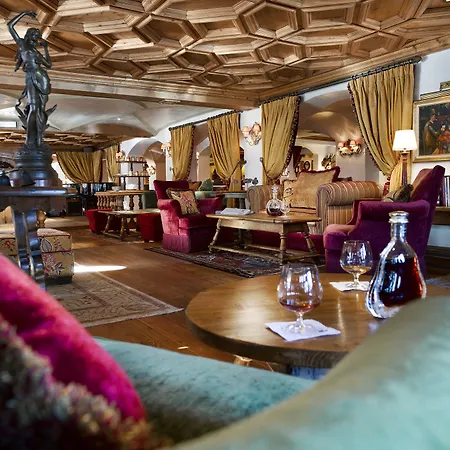 فندق Airelles Courchevel, Les Airelles كورشوفيل