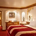 Airelles Courchevel, Les Airelles 5*
